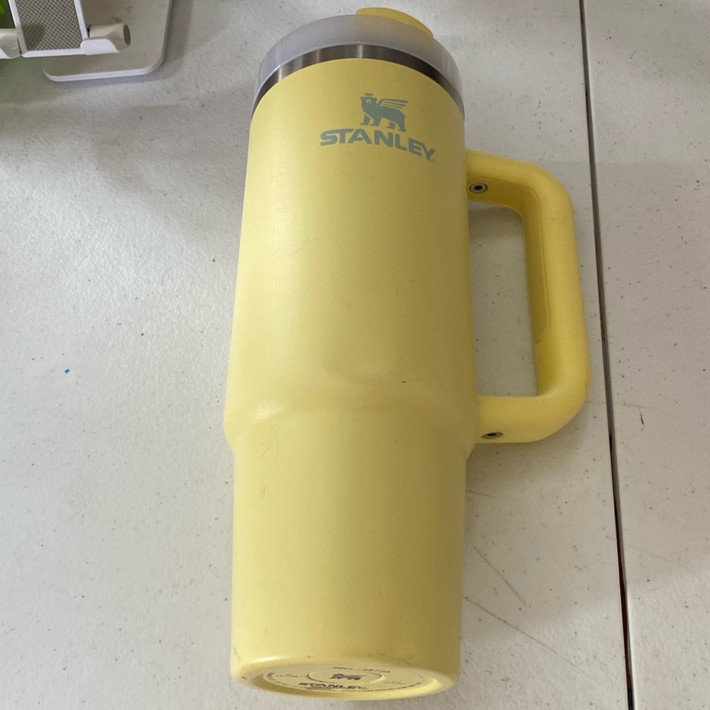Stanley  30oz tumbler
